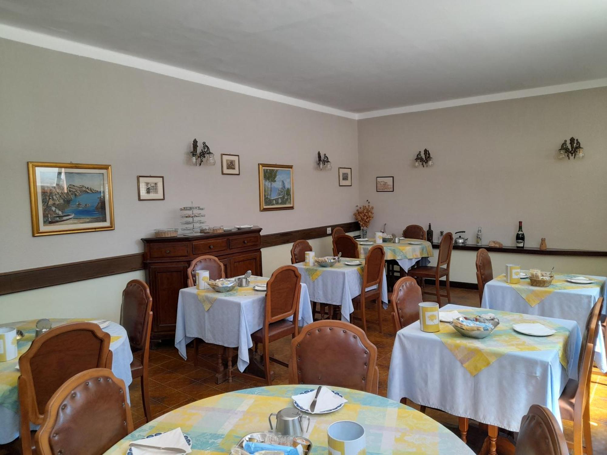 Hotel Florida Arona Εξωτερικό φωτογραφία