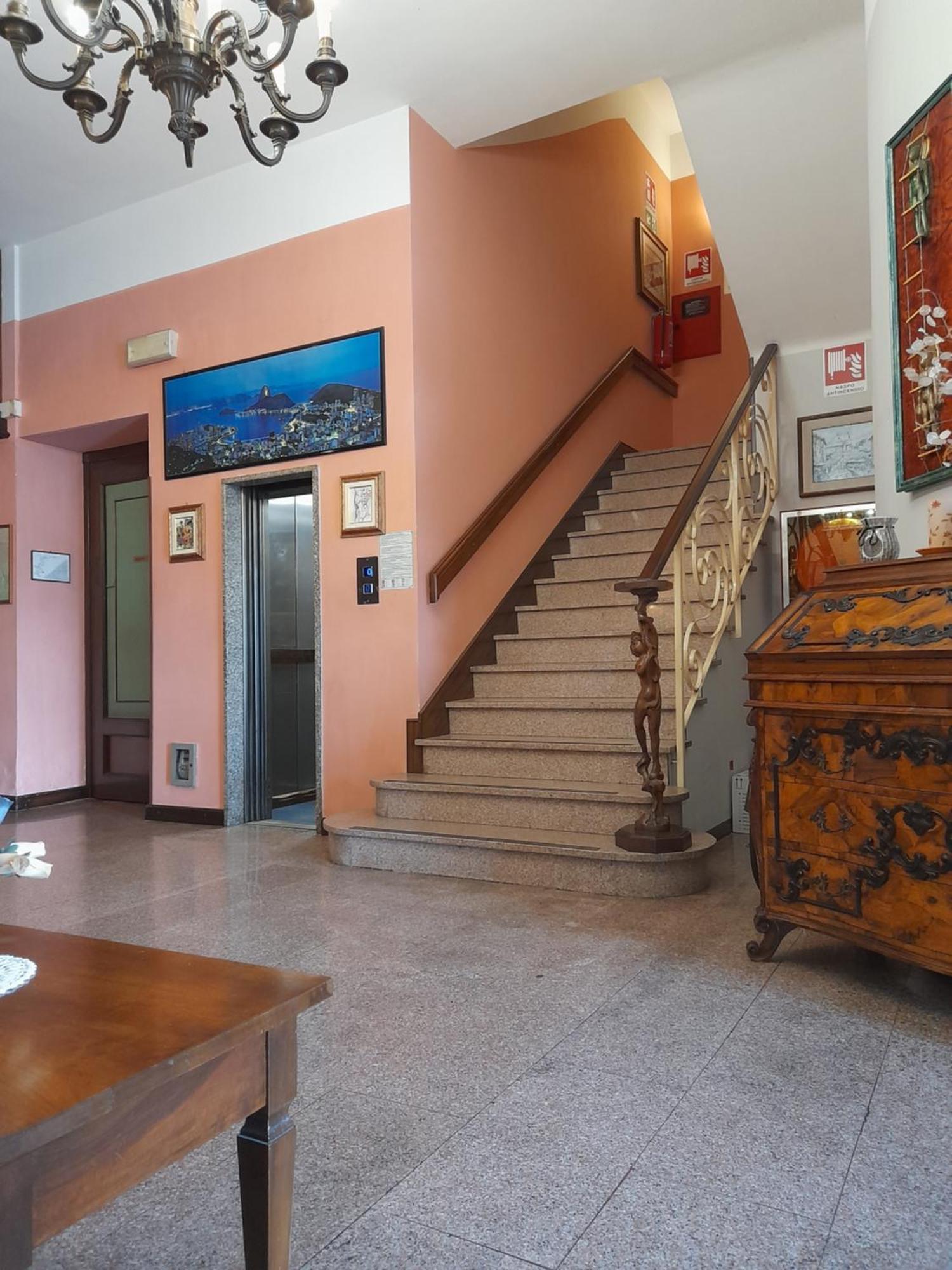 Hotel Florida Arona Εξωτερικό φωτογραφία