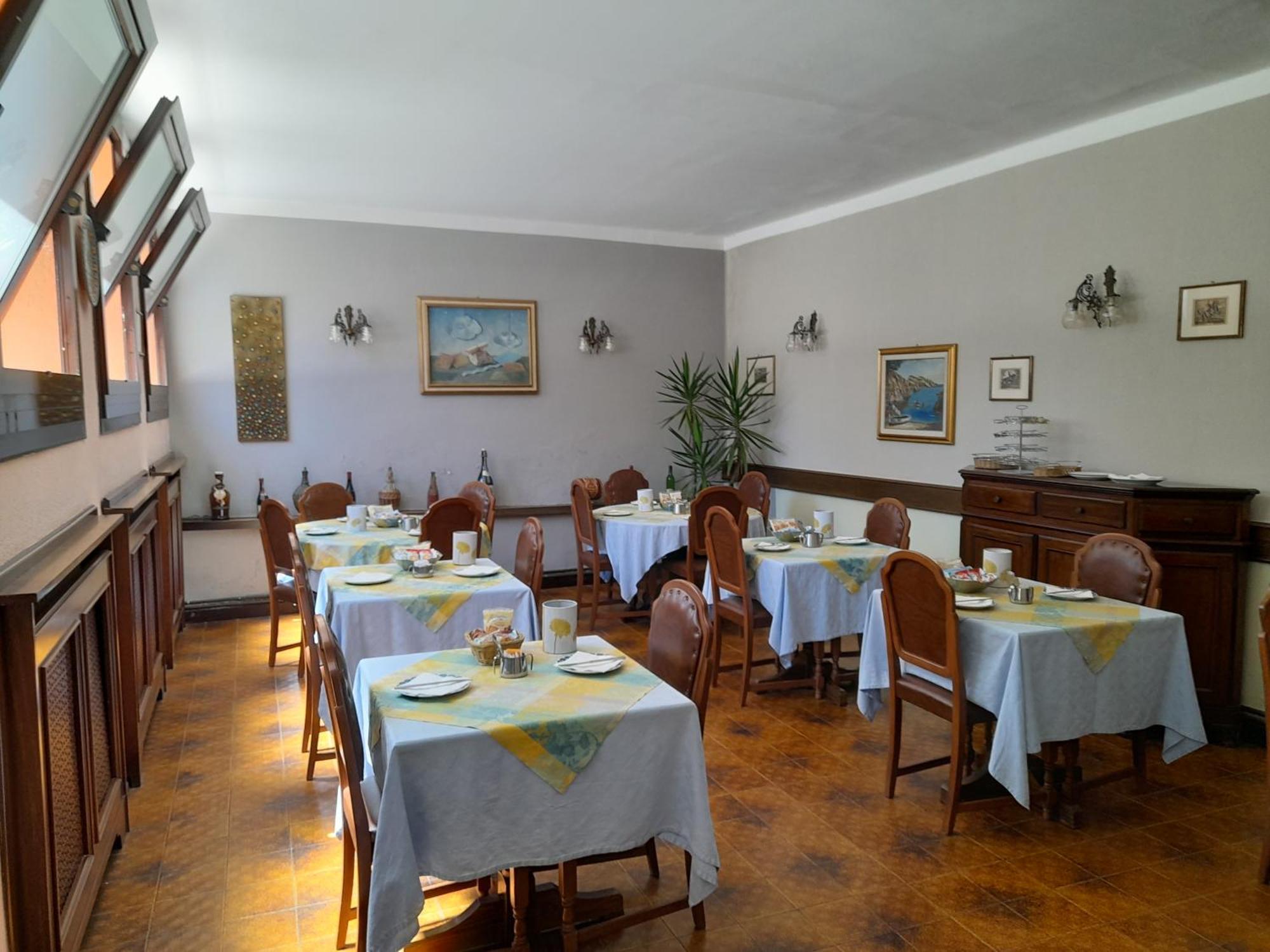 Hotel Florida Arona Εξωτερικό φωτογραφία