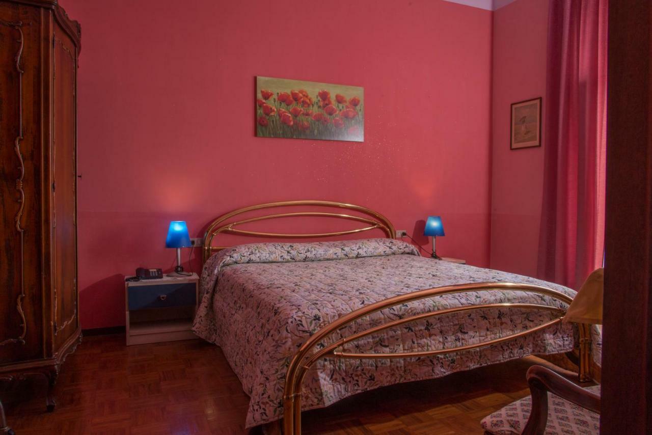 Hotel Florida Arona Εξωτερικό φωτογραφία