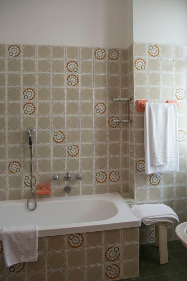 Hotel Florida Arona Εξωτερικό φωτογραφία