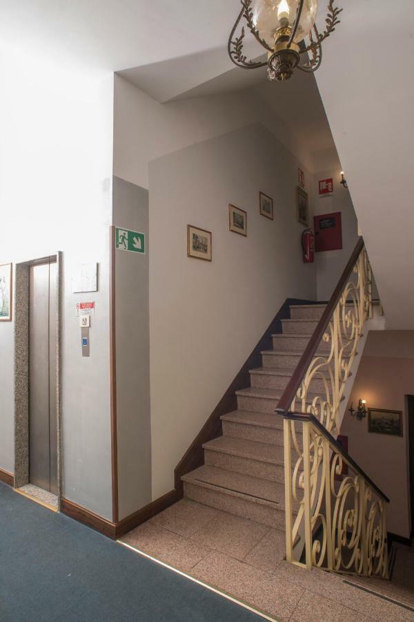 Hotel Florida Arona Εξωτερικό φωτογραφία